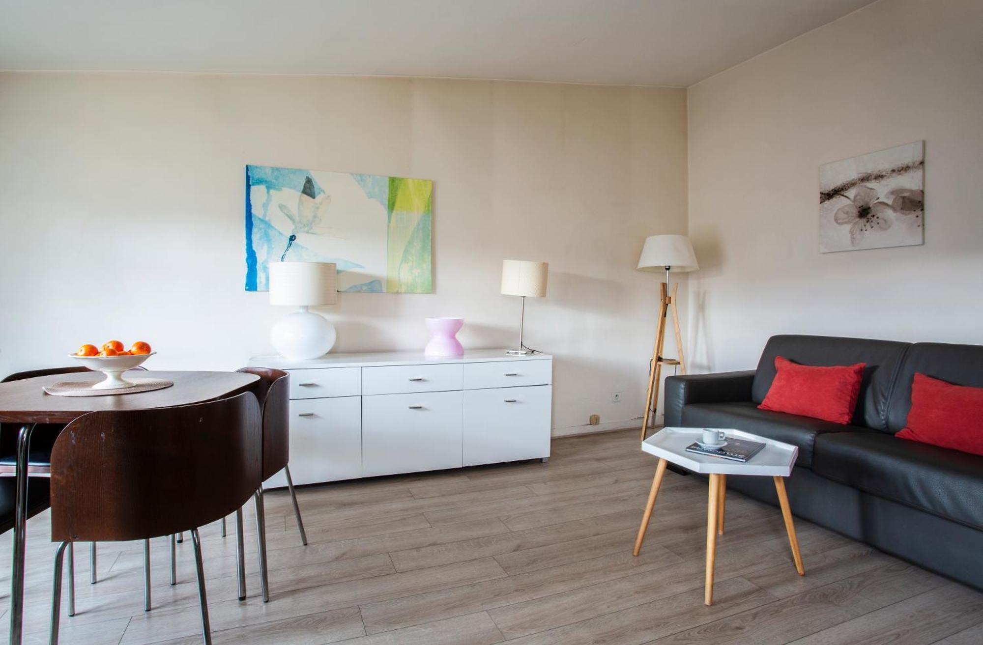 Appartamento Place De L'etoile, Wagram With Ac